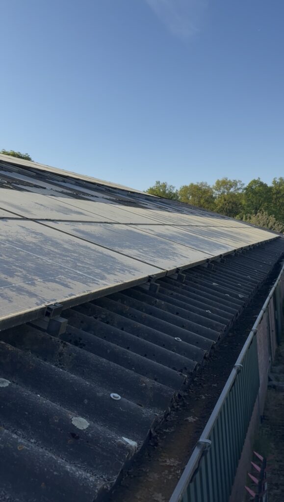 Professionele zonnepanelenreiniging Emmen